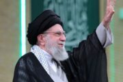 مرجعیت شیعه نماد هدایت، وحدت و وجدان بیدار امت اسلامی در  سرزمین‌های اسلامی/ تعرض به این مقام عظیم‌الشأن، به‌معنای جنگ  با تمام امت اسلامی و خیانتی آشکار به ارزش‌های تمدن توحیدی ماست