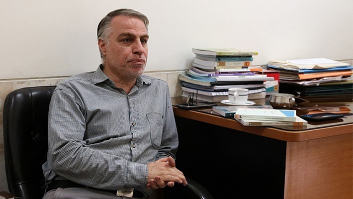 نشر دستاوردی نوین در حوزه جامعه‌شناسی دین و تربیت دینی خانواده / «الگوپذیری اقناعی» رمز تداوم حجاب در دختران خانواده‌های دیندار
