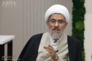 حقوقی که پدر امروزی رها کرده، در متون روایی وظیفه انحصاری او است / در تربیت فرزند، نظر پدر مقدم است یا مادر؟