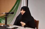 اسلام دو الگوی فمینیسم و زن سنتی را قبول ندارد / مادری مسئول و کنشگرِ اجتماعی