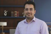 اقتصاد اخوت‌محور؛ راهی نو در برابر بن‌بست‌های اقتصاد نئوکلاسیک / بازسازی تمدن اسلامی بر پایه اخوت اجتماعی و عدالت اقتصادی