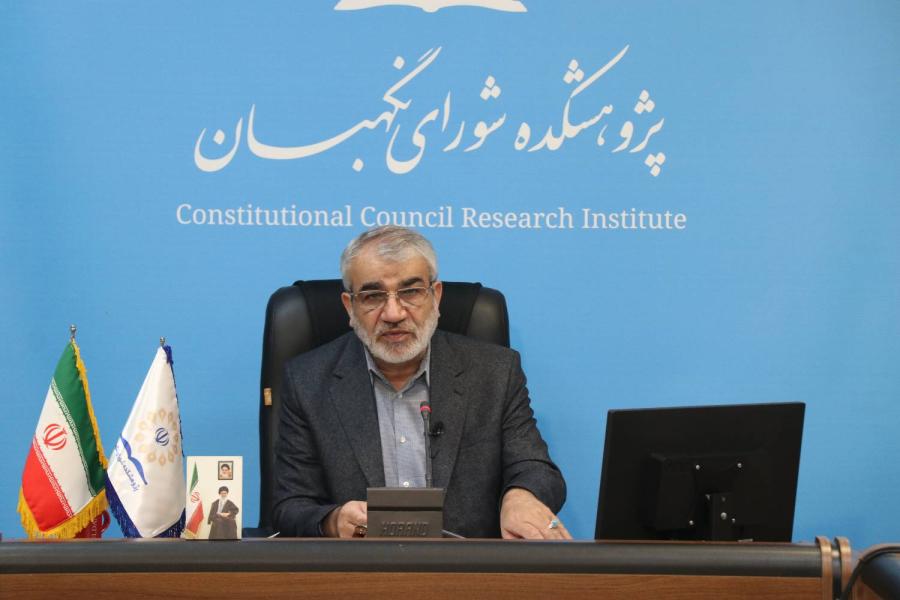 آزادی در قانون اساسی جمهوری اسلامی ایران مبتنی بر کرامت انسان و مسئولیت در برابر خداوند است