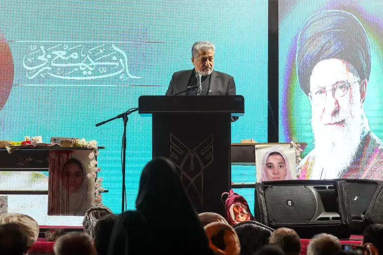دانشگاه‌ها در دوره پساجنگ باید ماموریت‌محور شوند / مردم و مسئولان باید با تبعیت مطلق از رهبری ظهور و بروز داشته باشند