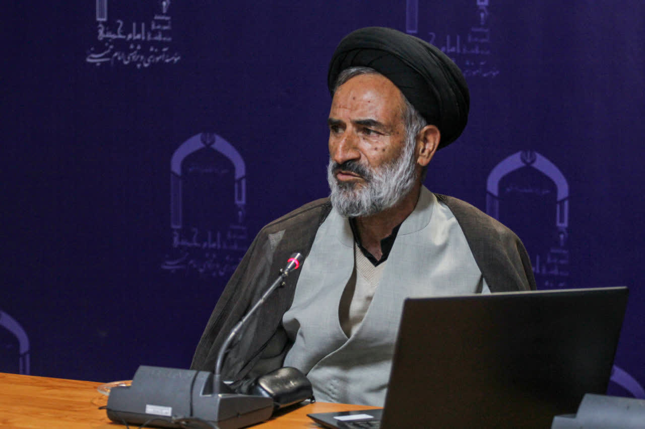 لزوم بازگشت به سیاست‌های اقتصاد مقاومتی برای حل مسائل کشور