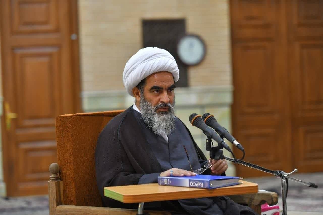 نباید در جهاد تفکیک کنیم که بانوان با حجاب بیایند و کسی که حجاب درستی ندارد نیاید