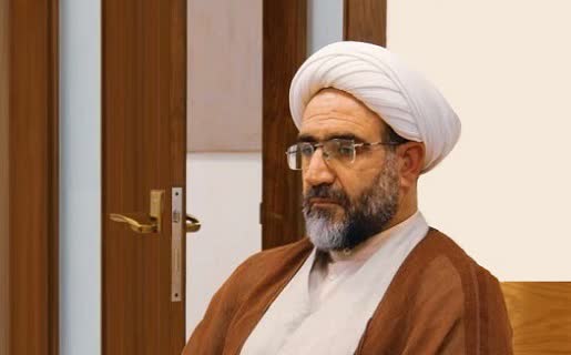 اولین بار چه کسی کنیزان را از حجاب منع نمود؟ / پاسخ به یک شبهه درباره حجاب کنیزان