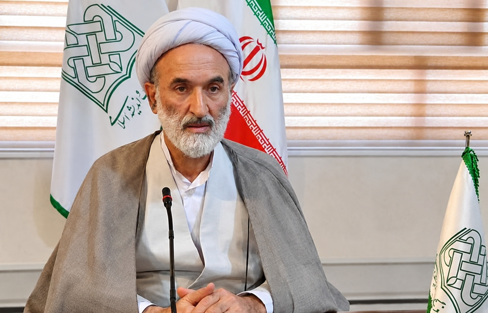 تقطیع سخنان استاد یوسفی با چه هدفی انجام شد؟ / منشأ مفاسد اقتصادی ایران چیست؟ / چه جریانی از افزایش قیمت ارز در کشور سود می‌کند؟